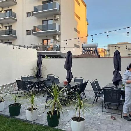 Ξενοδοχείο με διαμερίσματα Mus Mamaia Nord 3*