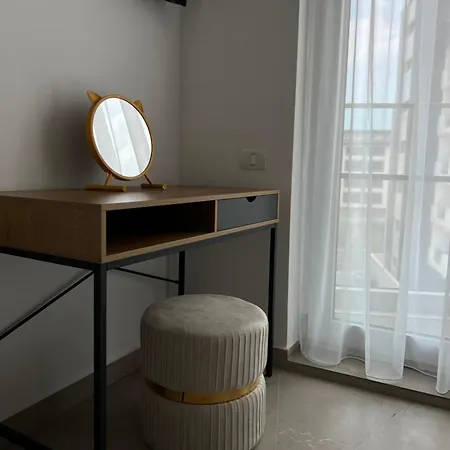 Ξενοδοχείο με διαμερίσματα Mus Mamaia Nord 3*